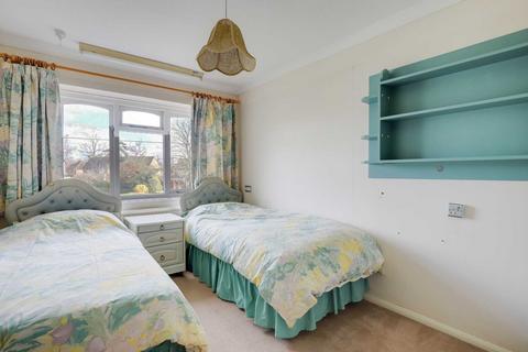 5 The Ridgeway, Caversham, Reading, RG4 8NX