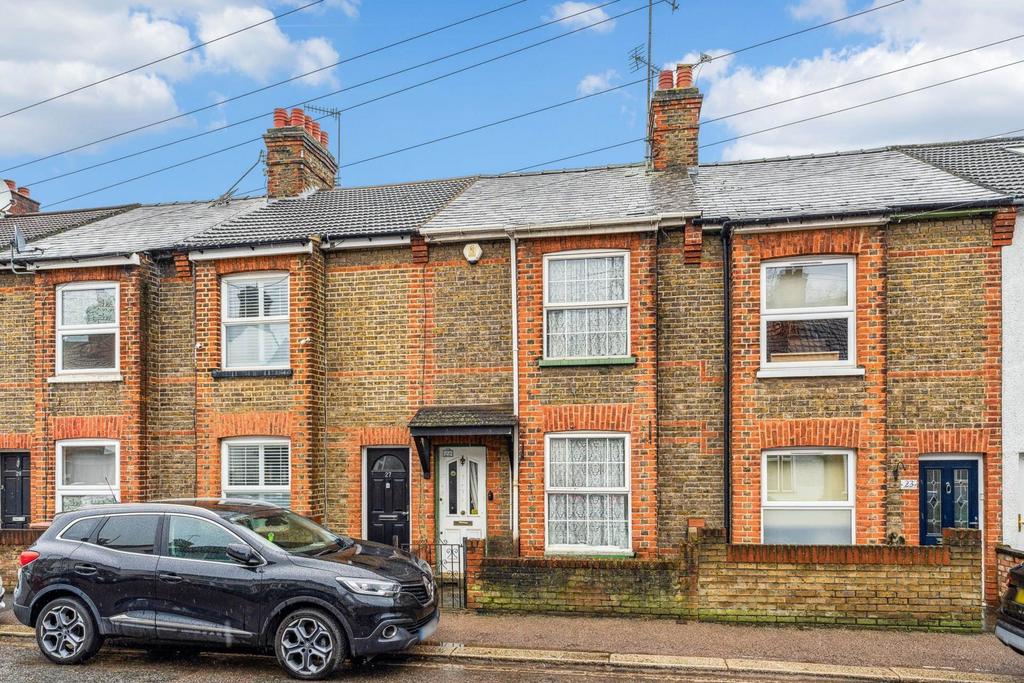 Greatham Road, Bushey 2 bed terraced house for sale £375,000