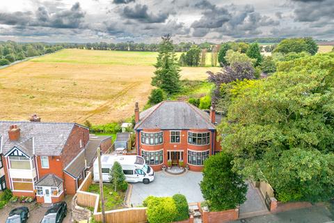 6 bedroom detached house for sale, Garswood Road, Wigan WN4