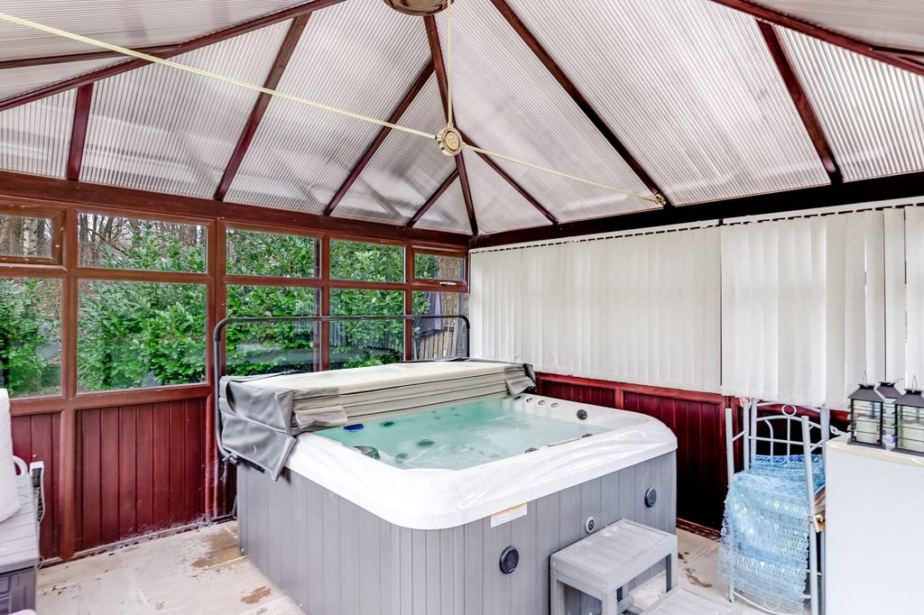 Garden room