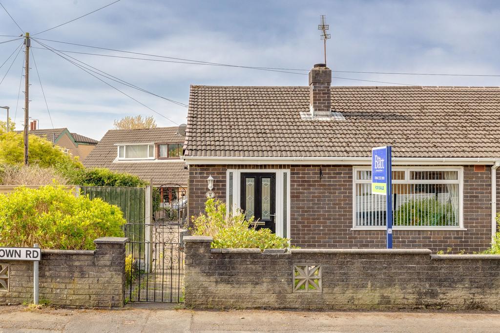 Sandown Road Wigan Wn6 2 Bed Semi Detached Bungalow For Sale £160 000