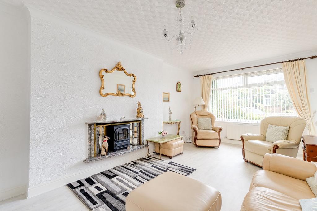 Upholland, Skelmersdale WN8 2 bed semidetached bungalow for sale £