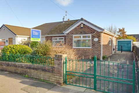 3 bedroom semi-detached bungalow for sale, Naylor Farm Avenue, Wigan WN6