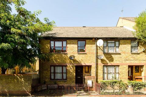 3 bedroom house to rent, Myatt Road, Brixton, London, SW9