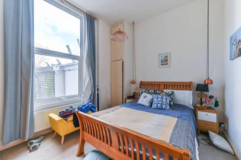 2 bedroom flat for sale, Anerley Road, Anerley, London, SE20