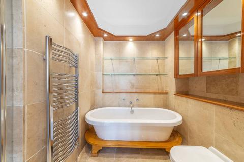 2 bedroom flat for sale, Buckland Crescent, Swiss Cottage, London, NW3