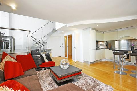 3 bedroom flat to rent, Westminster Bridge Road, Waterloo, London, SE1
