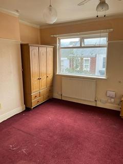 2 bedroom flat for sale, Baring Street South Shields NE33 2DS