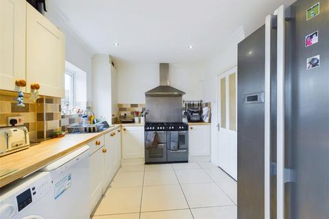 33 Elm Road, Burscough, Ormskirk, L40 7RJ