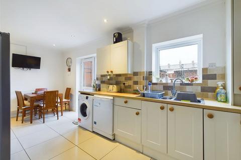 33 Elm Road, Burscough, Ormskirk, L40 7RJ
