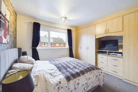 33 Elm Road, Burscough, Ormskirk, L40 7RJ
