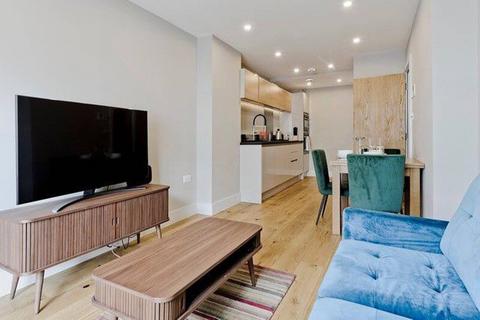 2 bedroom flat to rent - Fulham Road, Chelsea, London, SW10
