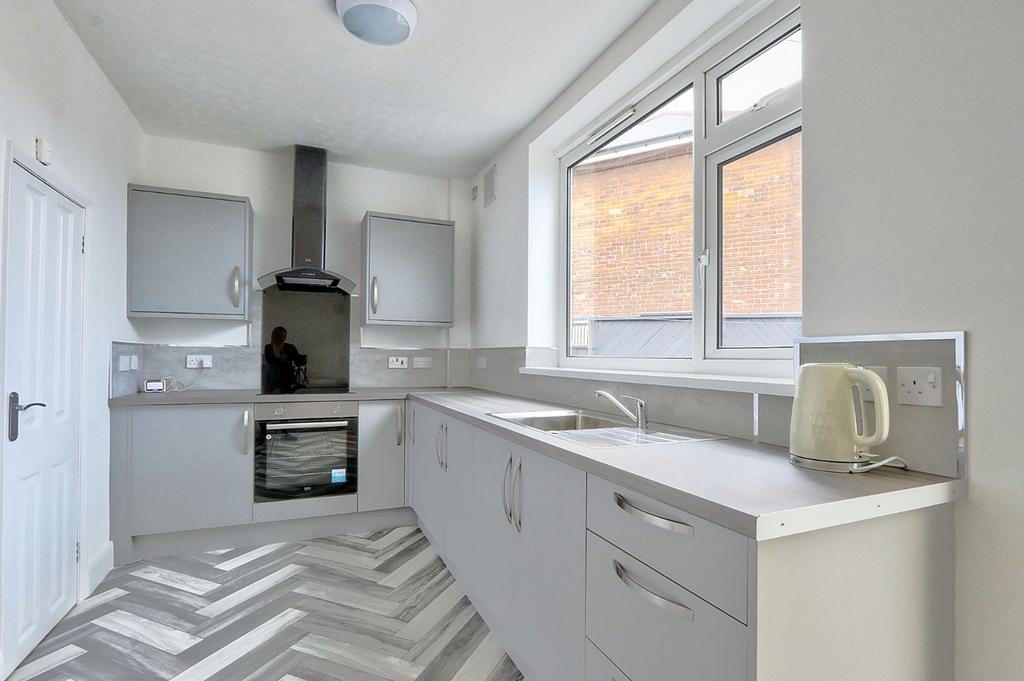 Berwick Hills Avenue, Middlesbrough, TS3 3 bed semidetached house for