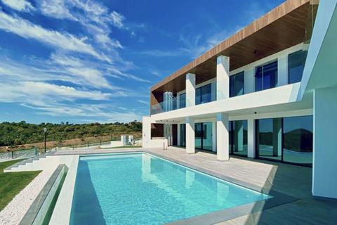 6 bedroom bungalow, Tavira , Algarve