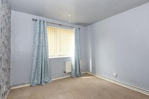 2 bedroom flat for sale, Hawksmoor Road,  North Oxford,  Oxfordshire, ,  OX2