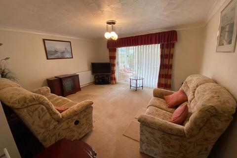 3 bedroom detached bungalow to rent, Lychett Way, Nythe, Swindon, SN3