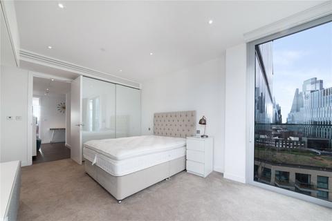3 bedroom apartment to rent - Chaucer Gardens, London, E1