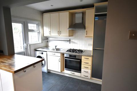 4 bedroom terraced house to rent, Bolton Road, Harrow, Greater London, HA1