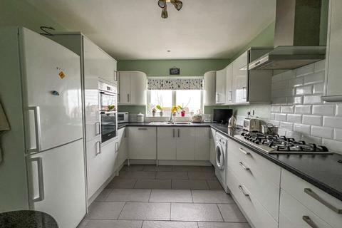 3 bedroom detached house for sale - Frobisher Avenue, Portishead, Bristol, Somerset, BS20