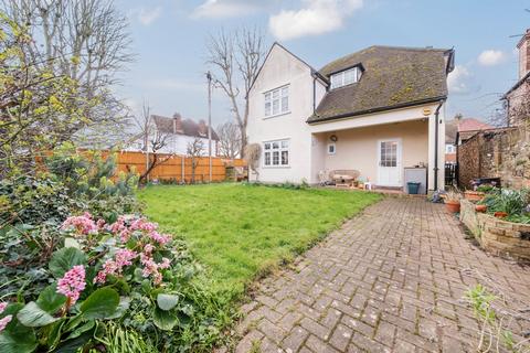 3 bedroom detached house for sale, Cherry Orchard, West Drayton, Middlesex