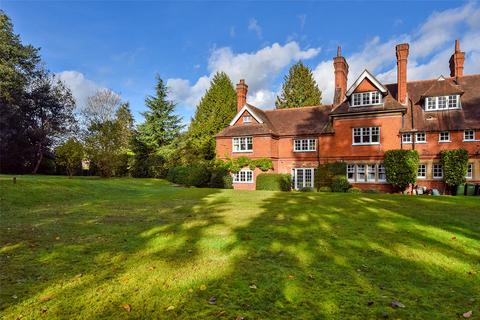 2 bedroom apartment to rent - Crowsley Road, Shiplake, Henley-on-Thames, Oxfordshire, RG9