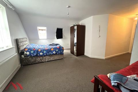 3 bedroom apartment for sale - East Prescot Road, Knotty Ash, L14
