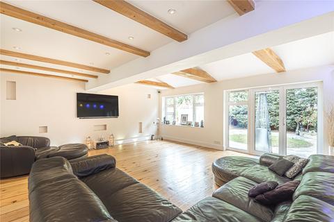 4 bedroom detached house for sale, Parkway, Hillingdon, Middlesex