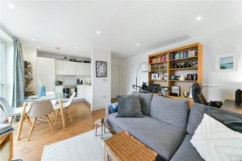 1 bedroom apartment for sale, Gunmakers Lane, London, E3
