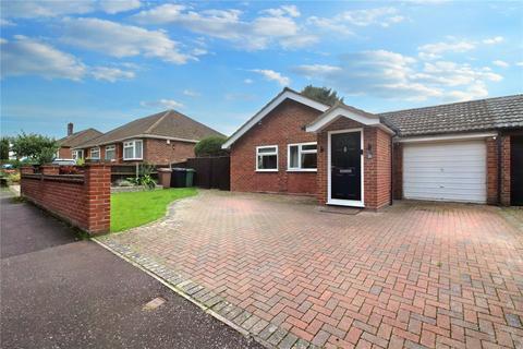 3 bedroom bungalow for sale - Eastern Crescent, Thorpe St Andrew, Norwich, Norfolk, NR7