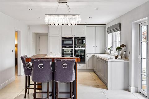 The Brambles Wickham Bishops Road, Hatfield Peverel, Chelmsford, CM3 2JL