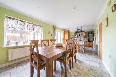 4 bedroom detached house for sale, Larks Meadow - Vendor Suited