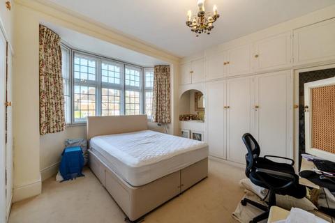 4 bedroom detached house for sale, Beechwood Avenue,  Finchley,  N3