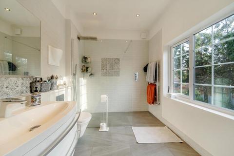 undefined, Beechwood Avenue,  Finchley,  N3
