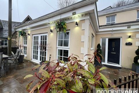 undefined, Victoria Street, Ystrad, Rhondda Cynon Taff, CF41