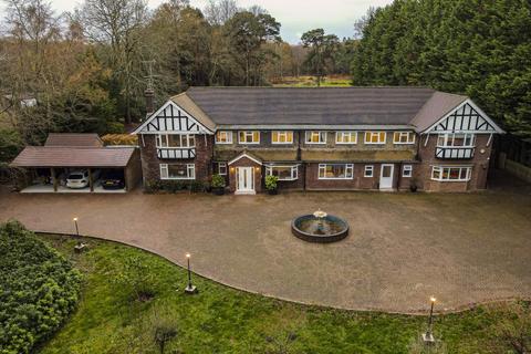 8 bedroom detached house for sale, Woodlawn, Forest Road, Warfield, Bracknell, RG42