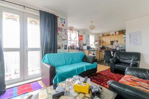 1 bedroom flat for sale - Gareth Drive, N9