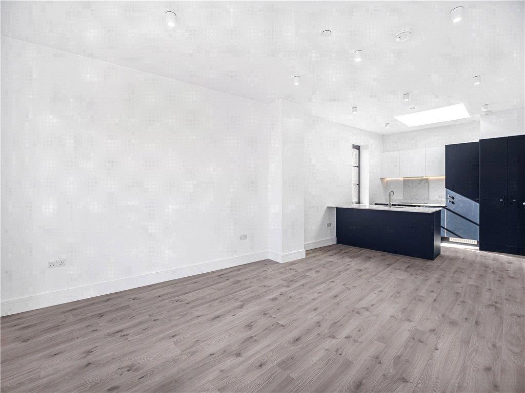 Reception/Kitchen