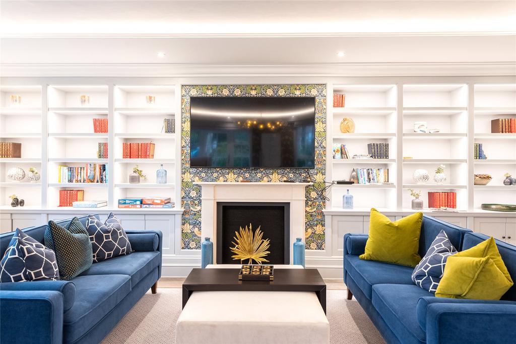 Communal Lounge