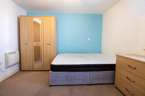 2 bedroom flat to rent, Westgate Central, 117 Westgate, Wakefield, West Yorkshire, WF1 1EW