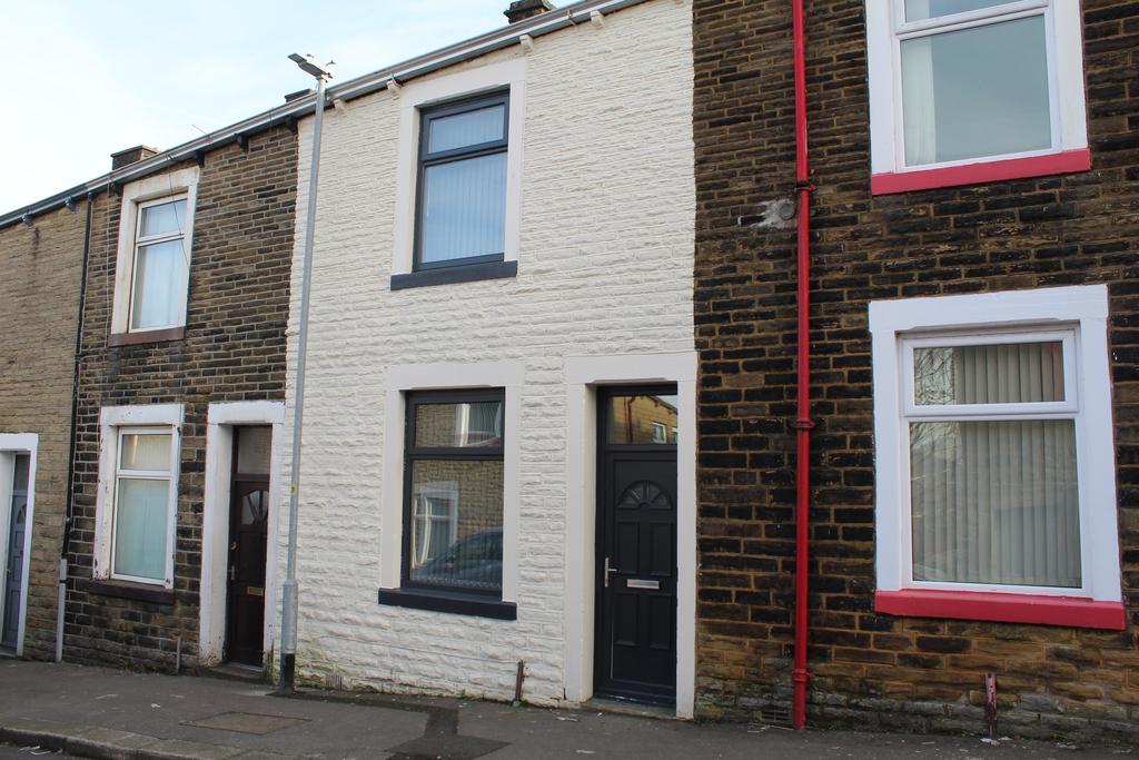 Vernon Street, Nelson, BB9 2 bed terraced house for sale £75,000