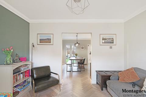 26 Hemnall Street, Epping, CM16 4LR