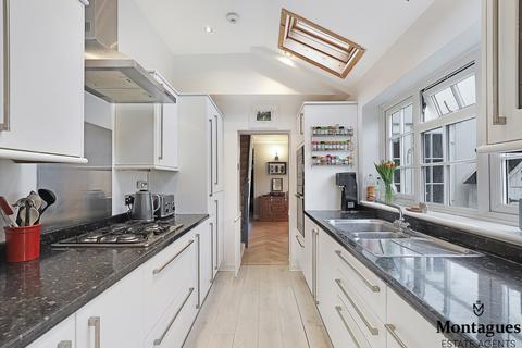 26 Hemnall Street, Epping, CM16 4LR