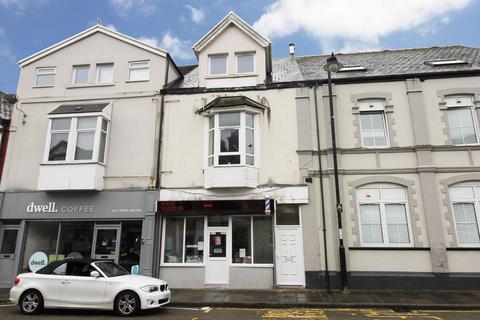 1 bedroom apartment to rent, Commercial Street, Senghenydd, CF83 4FY