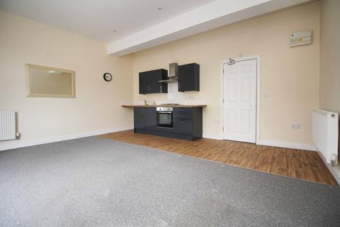 1 bedroom apartment to rent, Commercial Street, Senghenydd, CF83 4FY