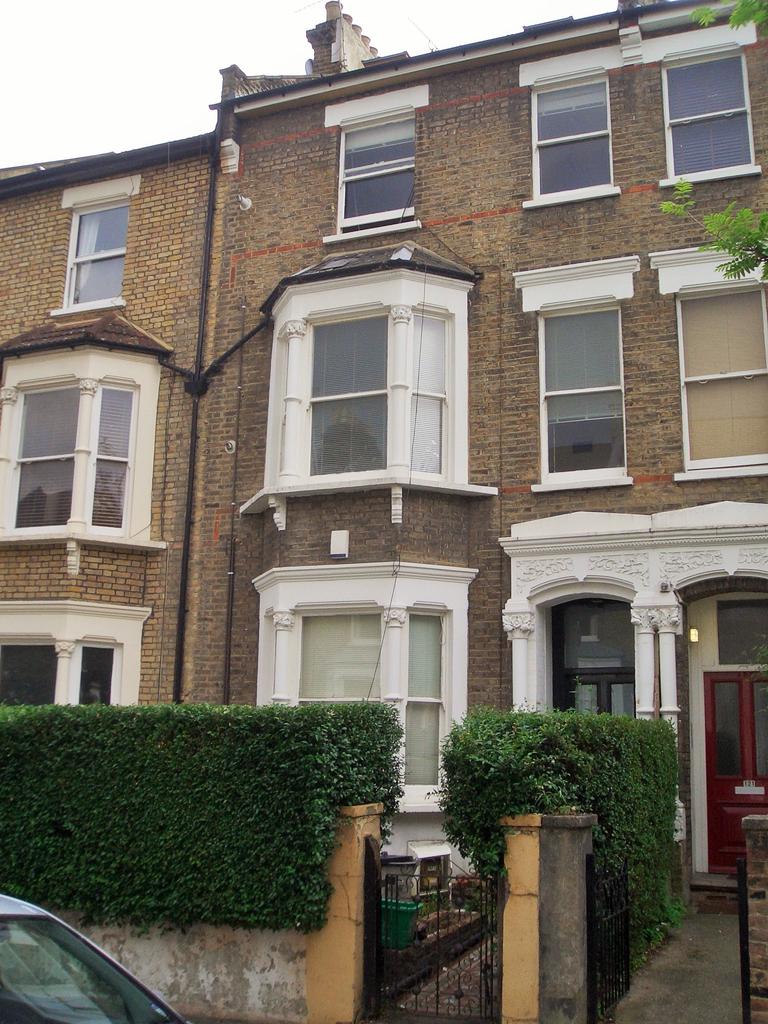 Huddleston Road, Tufnell Park, London N7 2 bed apartment £1,625 pcm