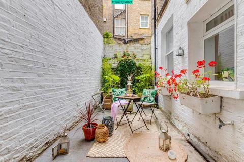 2 bedroom flat to rent - 18A Finborough Road, London, SW10