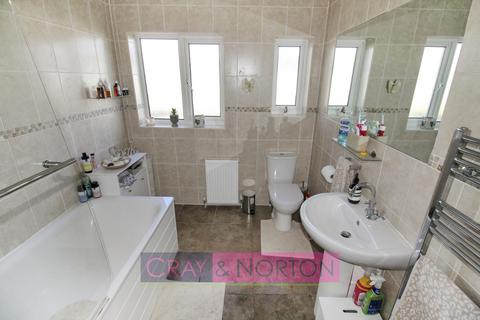 1 Ashling Road, Addiscombe, Croydon, CR0 7DA