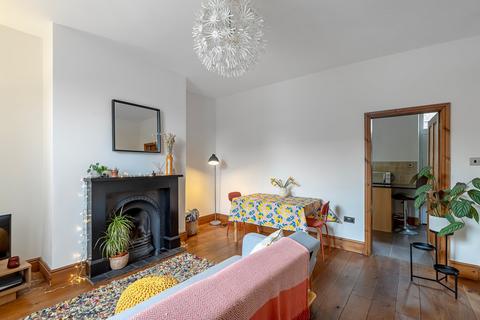 28 Ash Grove, Ilkley, LS29 8EP