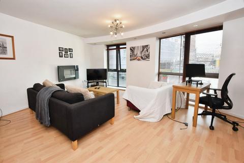 2 bedroom flat to rent, City South, 39 City Road East, Southern Gateway, Manchester, M15