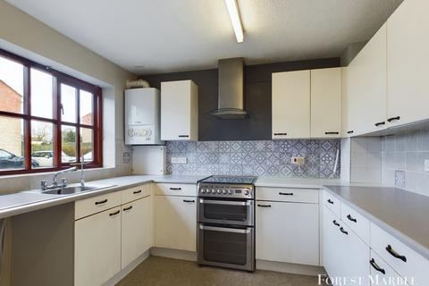 3 bedroom end of terrace house for sale, Wedmore Close, Frome